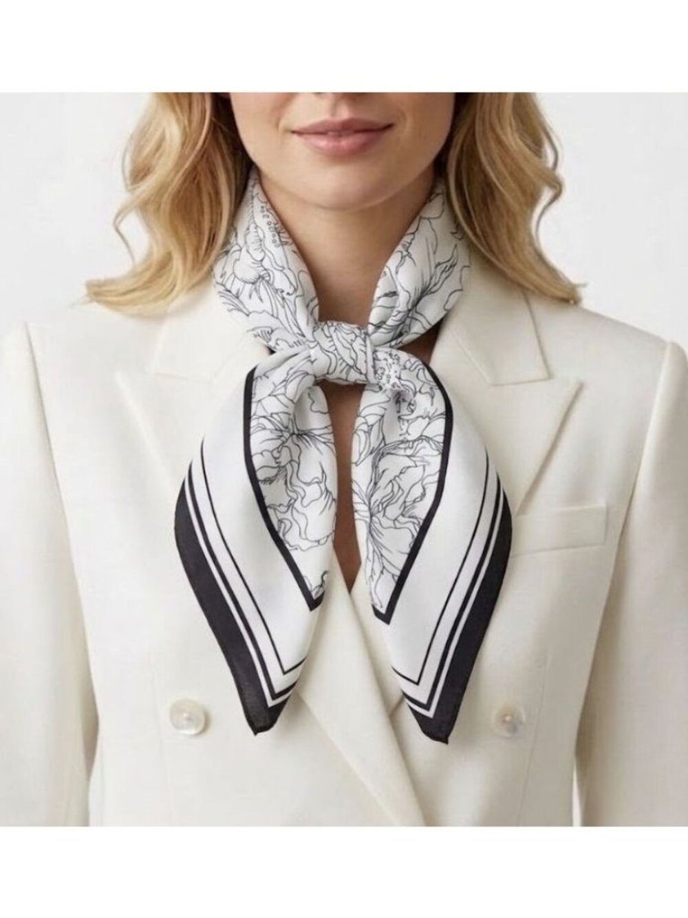 ❤️Silky Square Scarf Soft Bandana Black White Geometric Floral Elegant Luxury❤️
